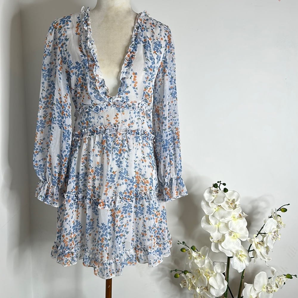 Floral Ruffle V-Neck Midi Dress in White and Blue
